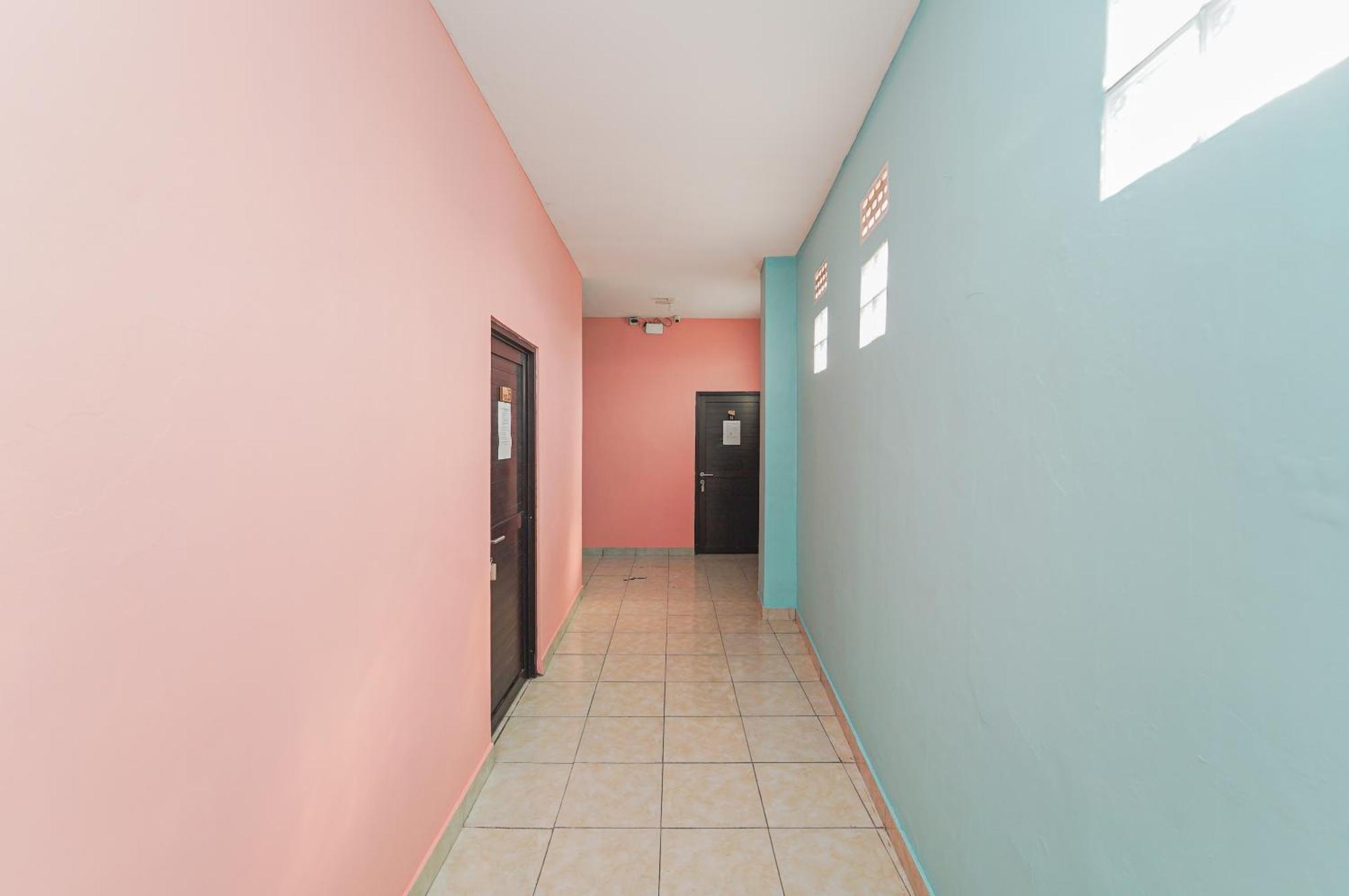Reddoorz Near Universitas Yarsi