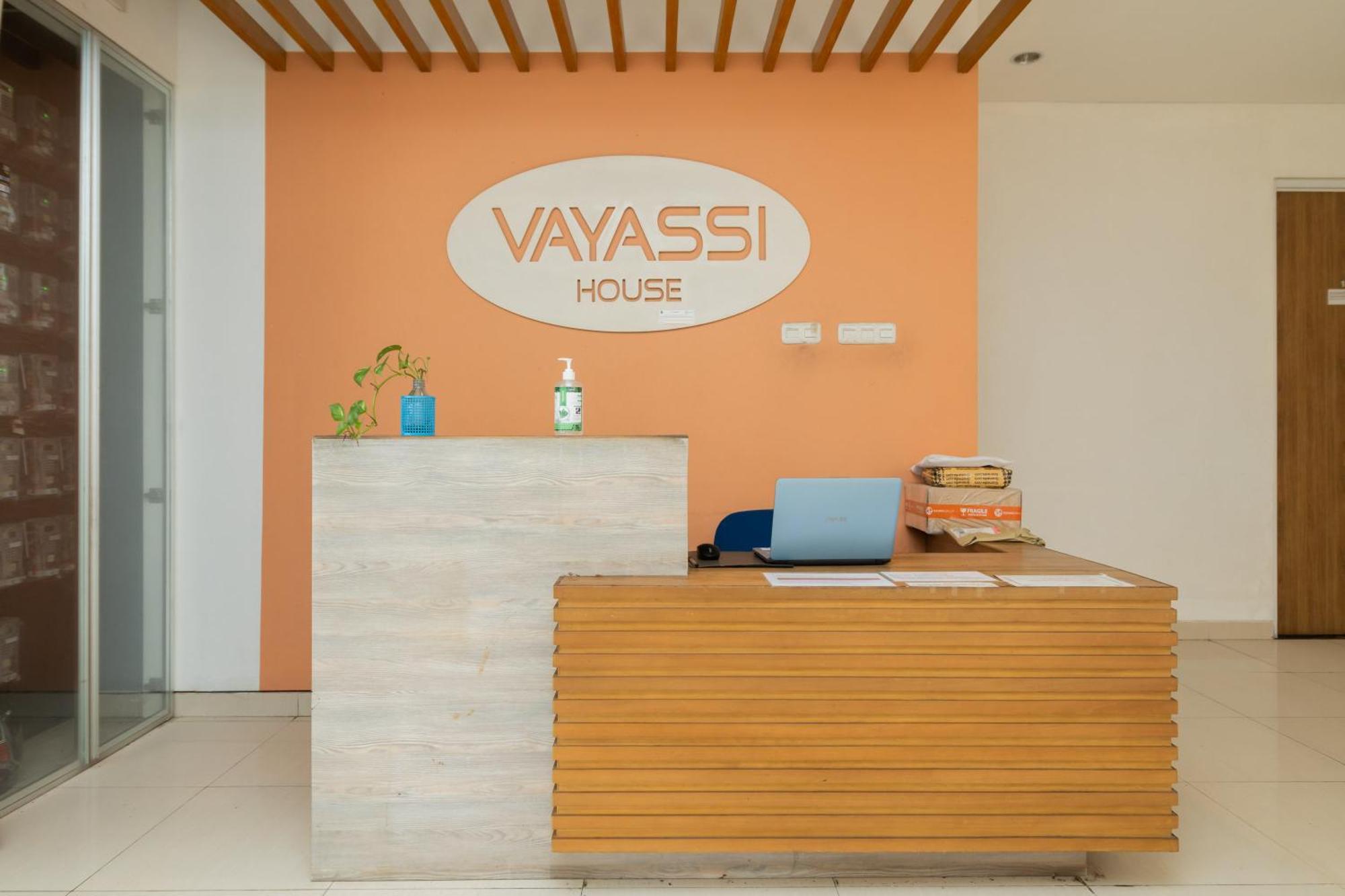 Reddoorz Syariah Near Prasetya Mulya Cilandak Campus Casa de hóspedes 2*