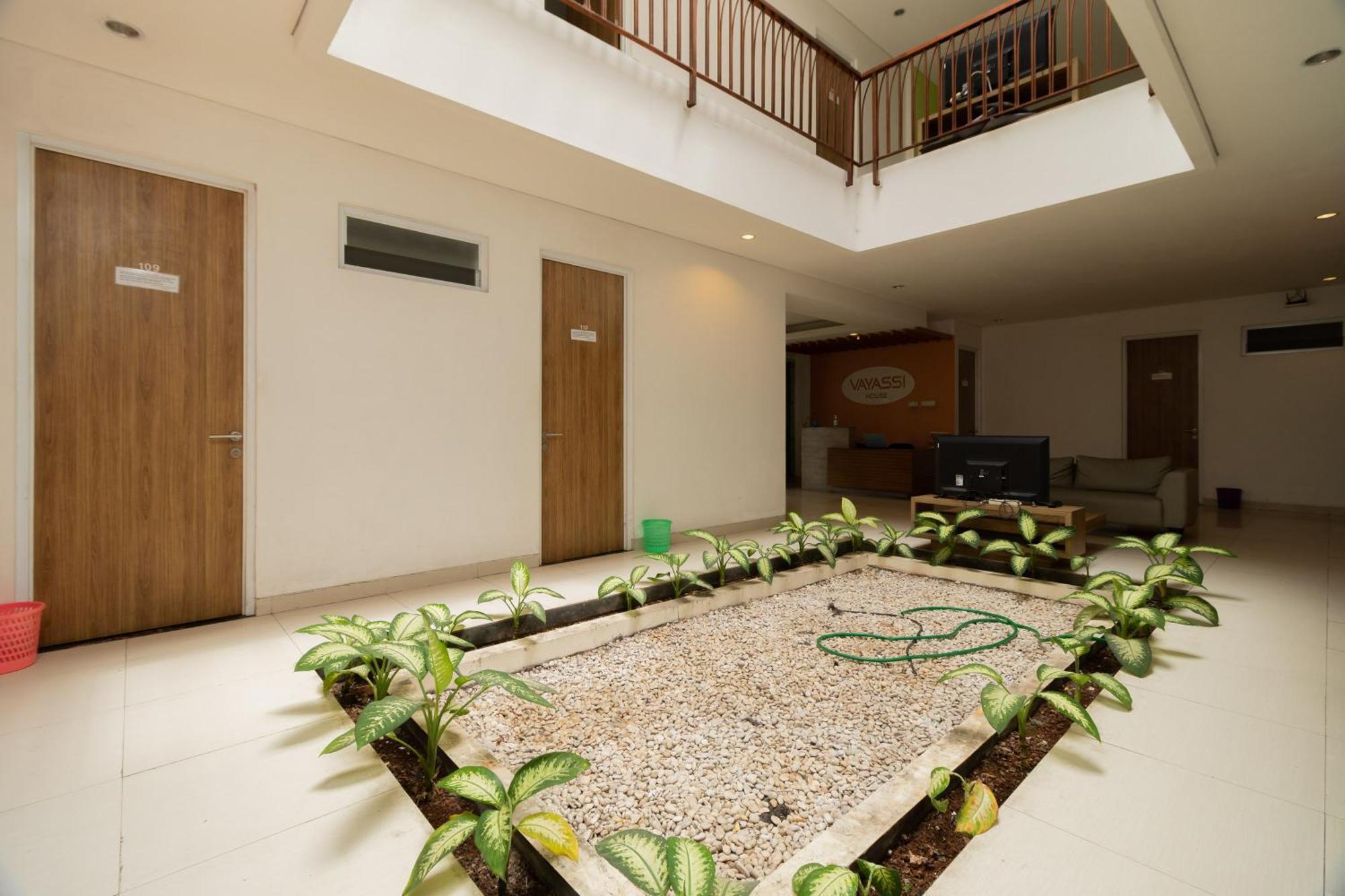 Casa de hóspedes Reddoorz Syariah Near Prasetya Mulya Cilandak Campus Jacarta