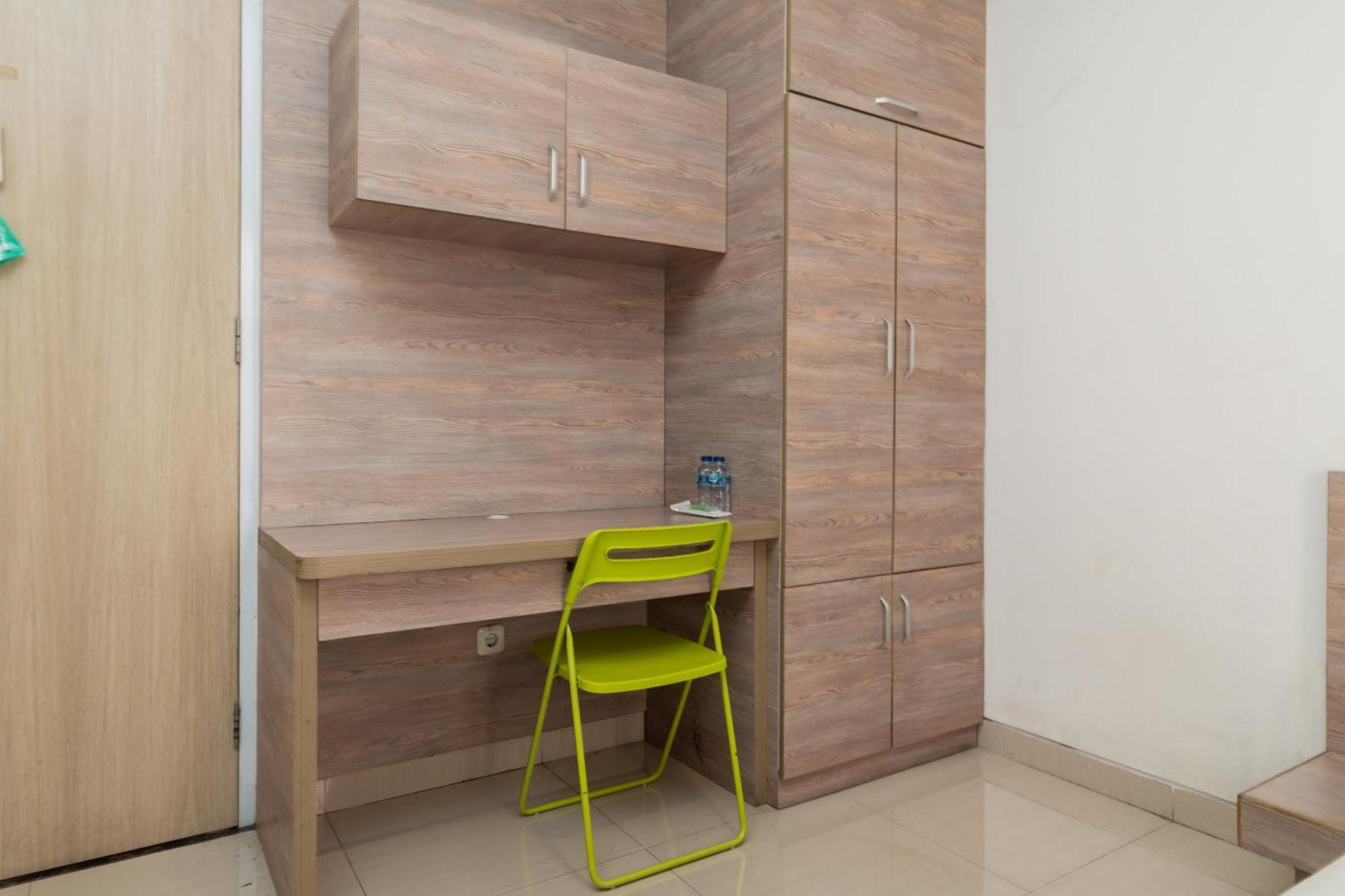 Reddoorz Syariah Near Prasetya Mulya Cilandak Campus 2* Jacarta