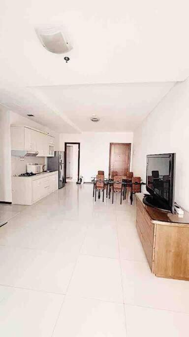Urban Oasis Premium Staycation In Central Appartement *