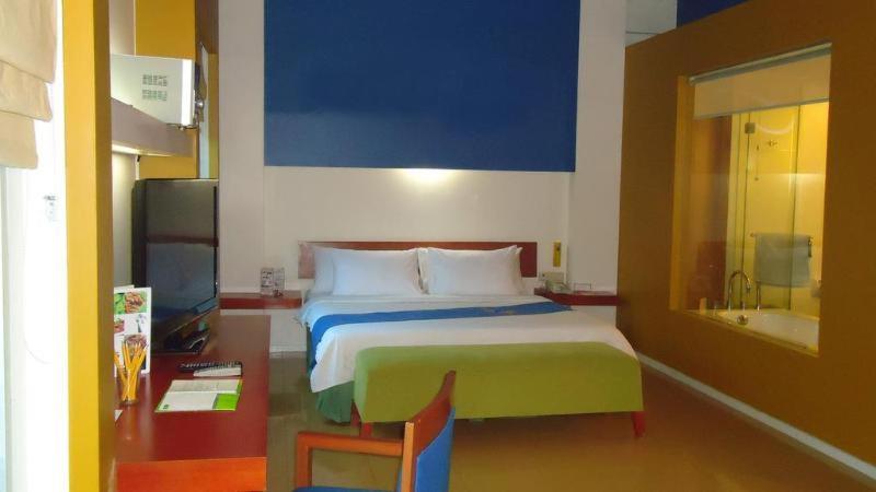 Sparks Life Jakarta, Artotel Curated 4* Jakarta