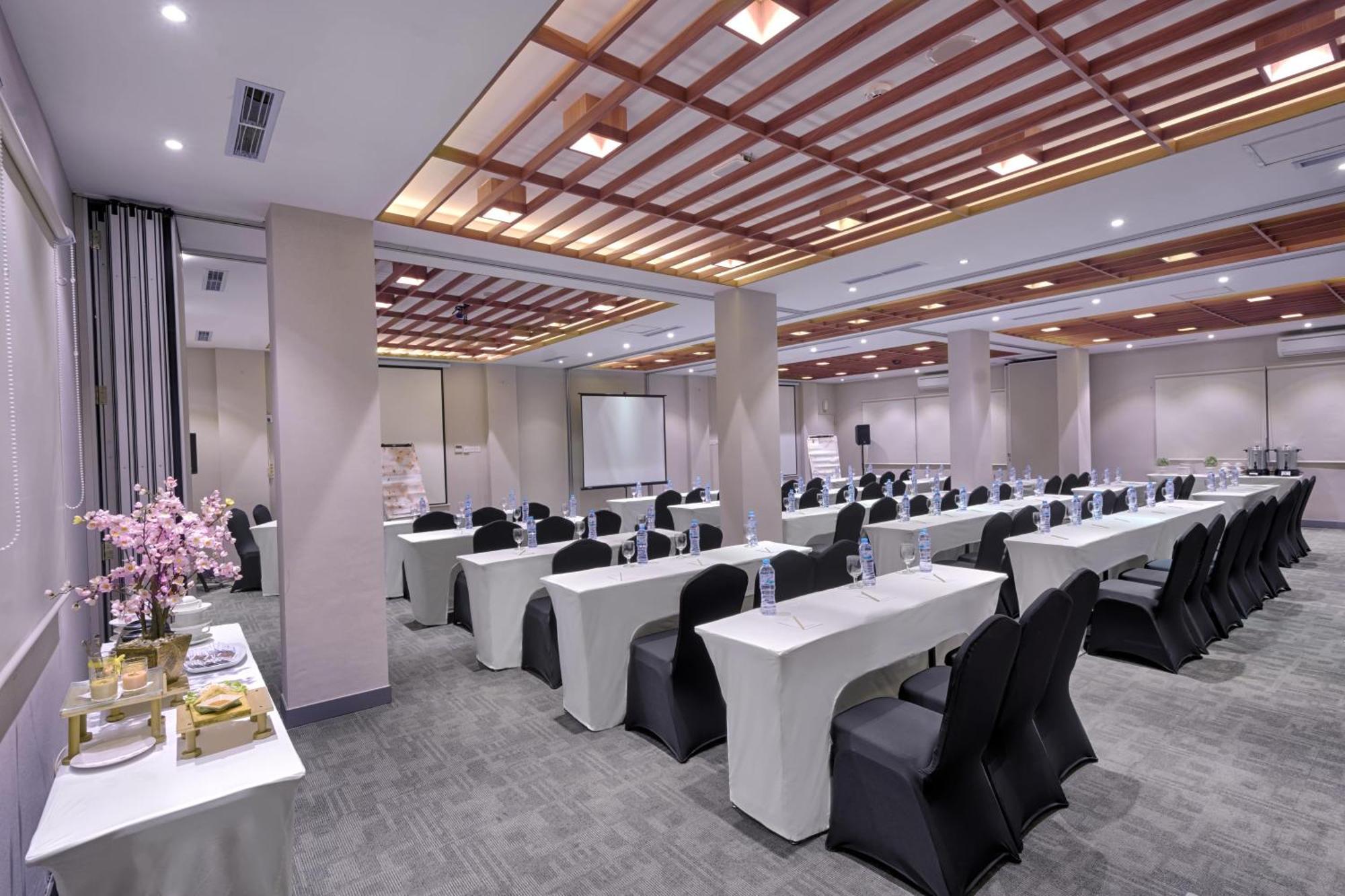 Kuretakeso Kemang Hotel Jakarta