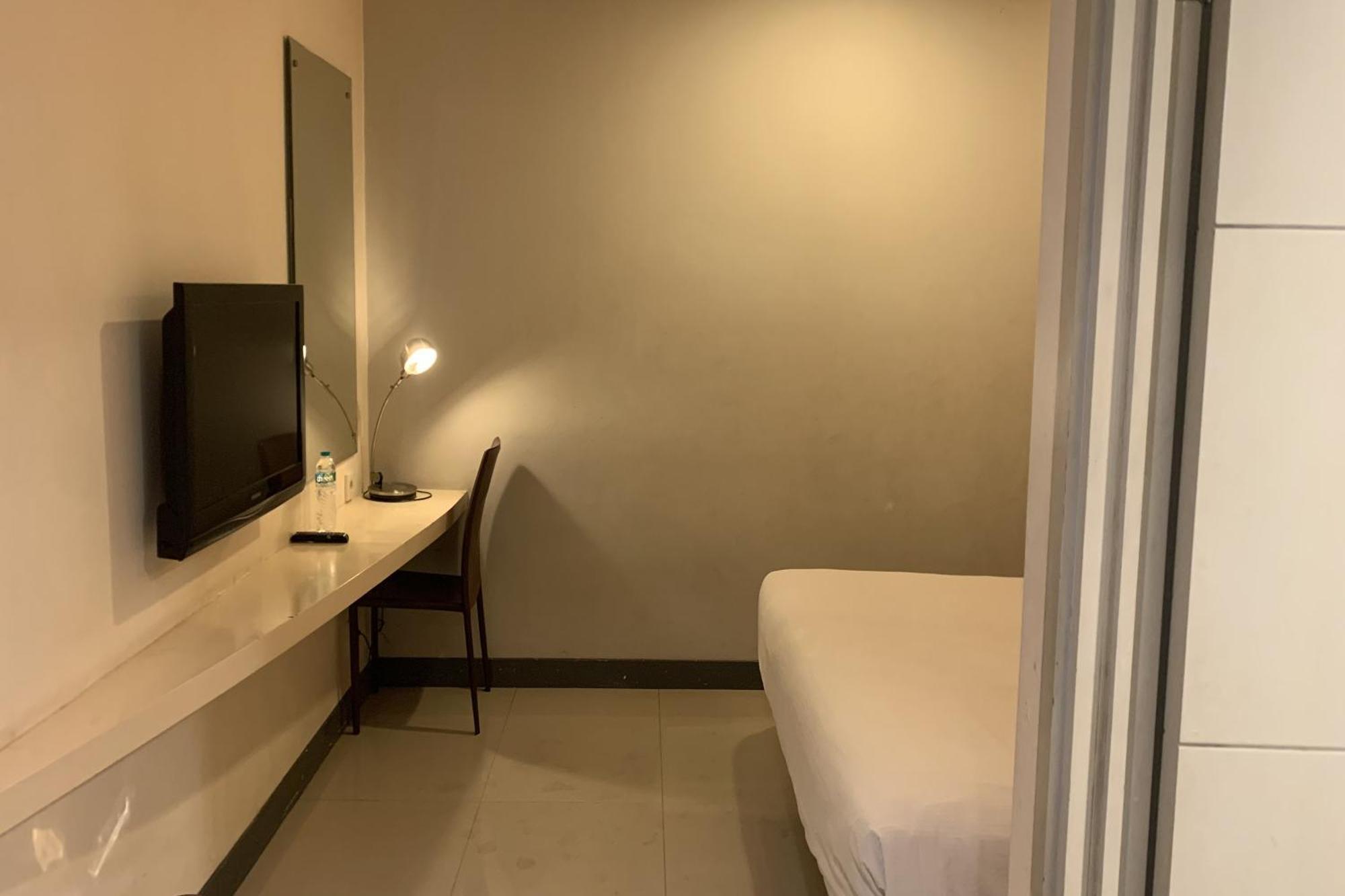 Glodok Plaza Hotel 2*