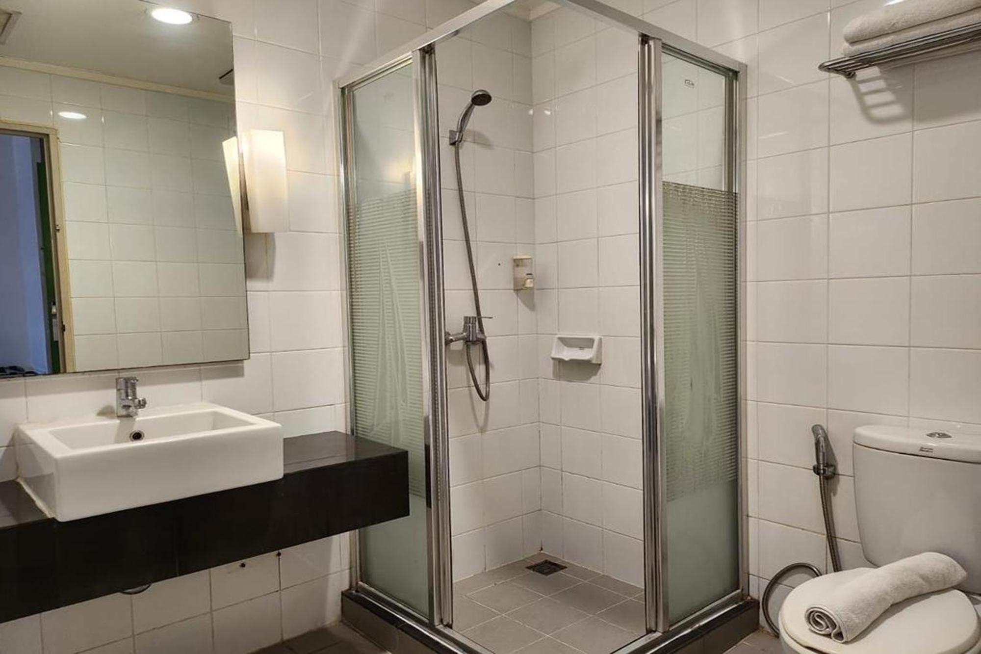 Hotel Glodok Plaza 2*