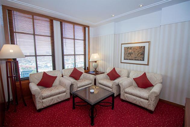 Redtop & Convention Center Hotel 4*