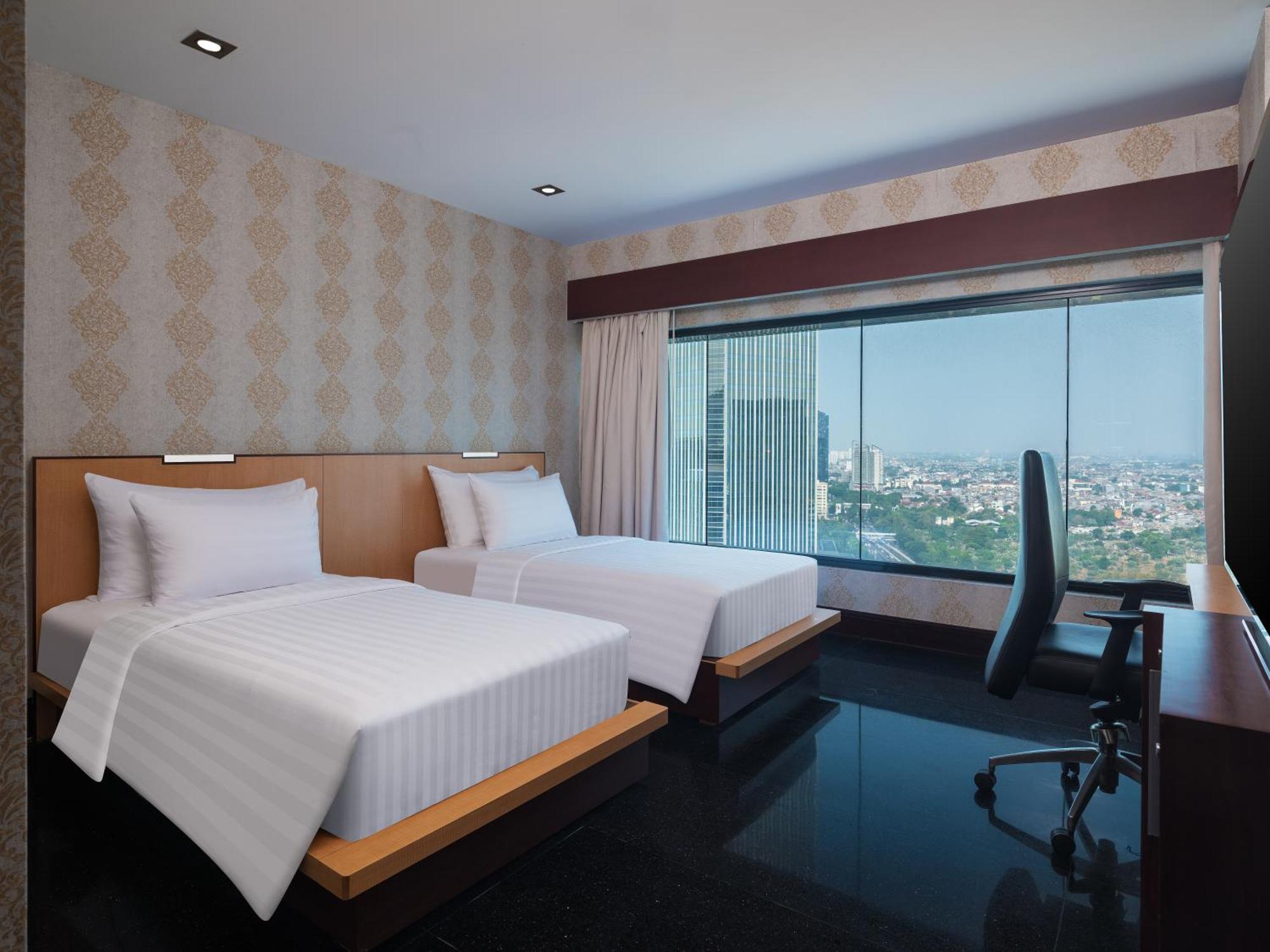 Manhattan Hotel Jakarta 5* Jakarta