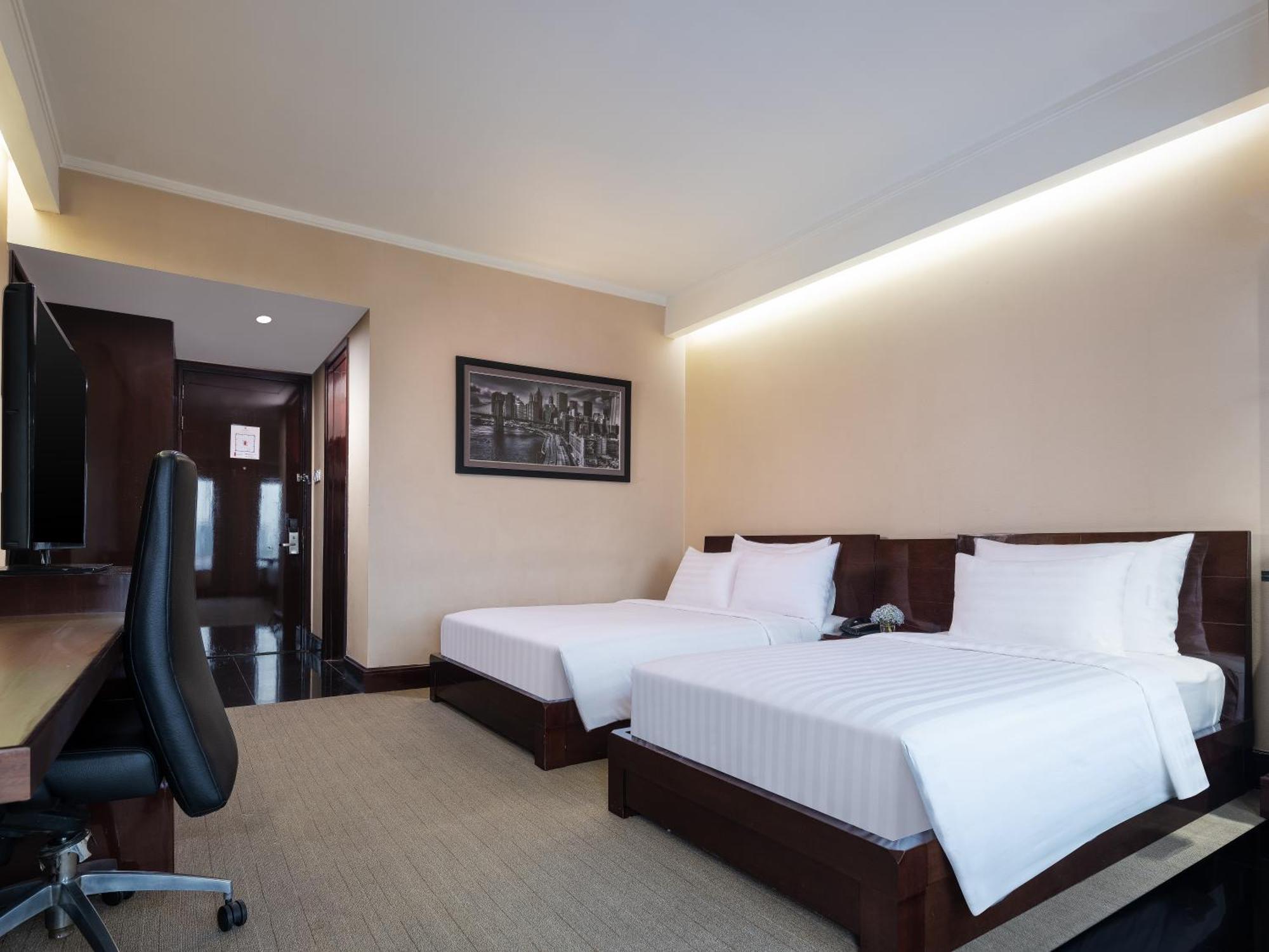 Manhattan Hotel Jakarta Hotel Jakarta