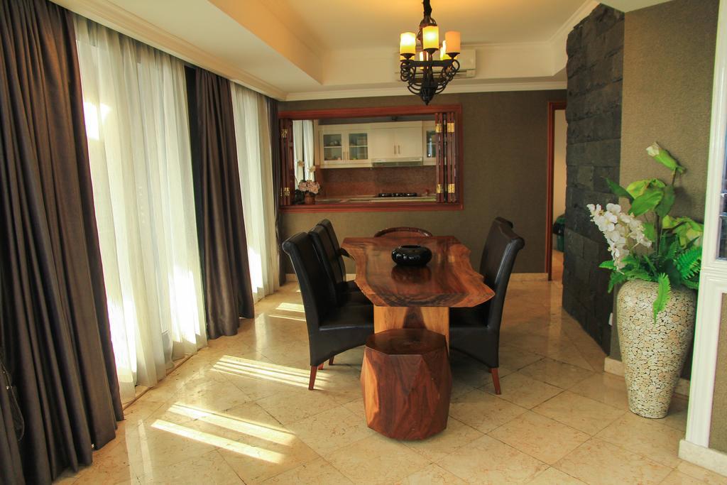 Tropic Penthouse Grogol *