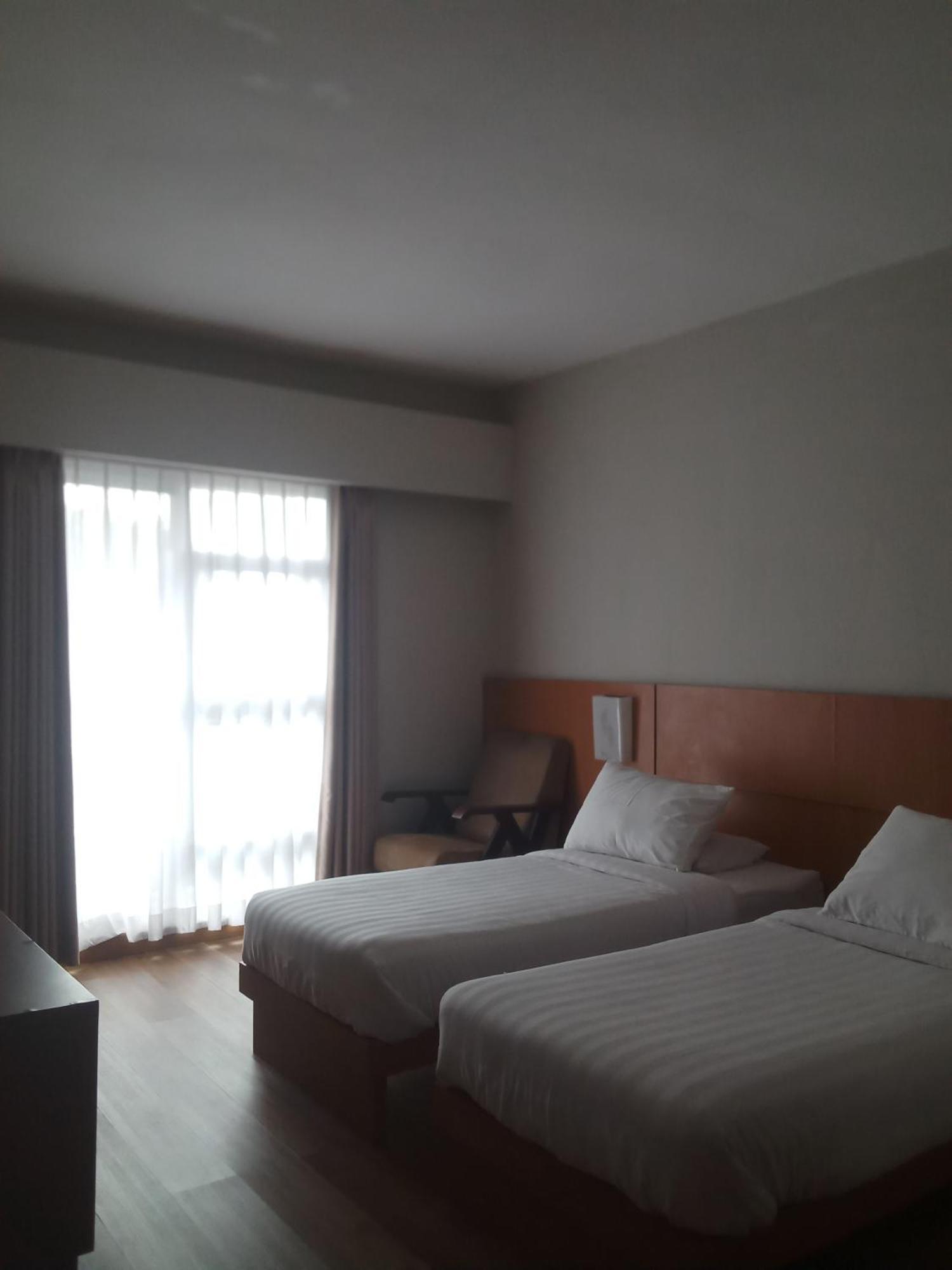 Regato Hotel 3*