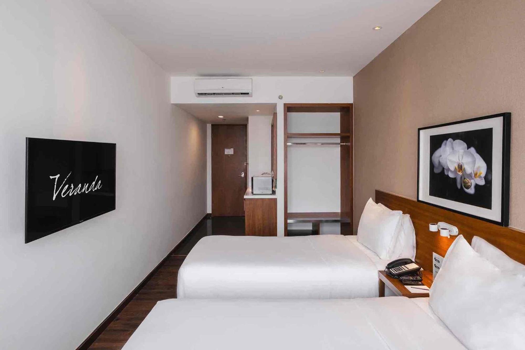 Hotel Veranda Serviced Puri Jakarta
