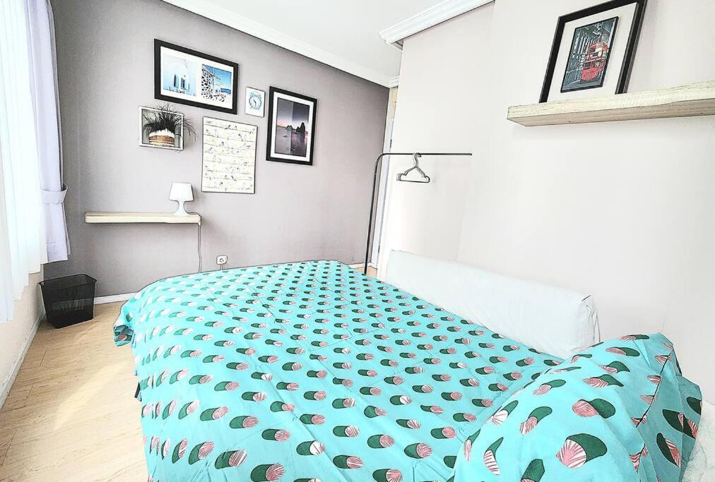 Scandi Style Flat In Jakarta, Gym & Pool Apartment *