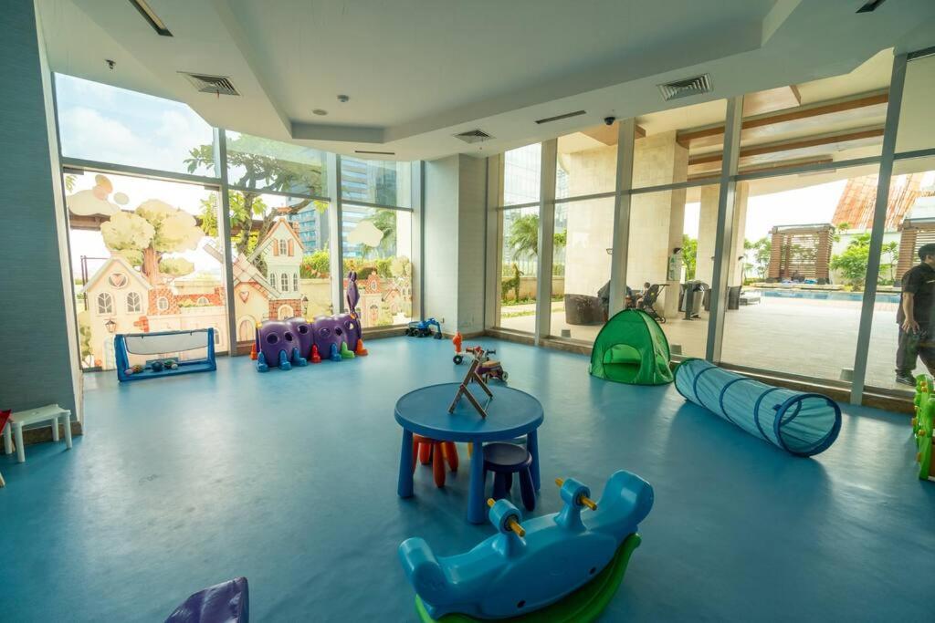 Luxury 2br Of Mall Kuningan Jkt, Scbd