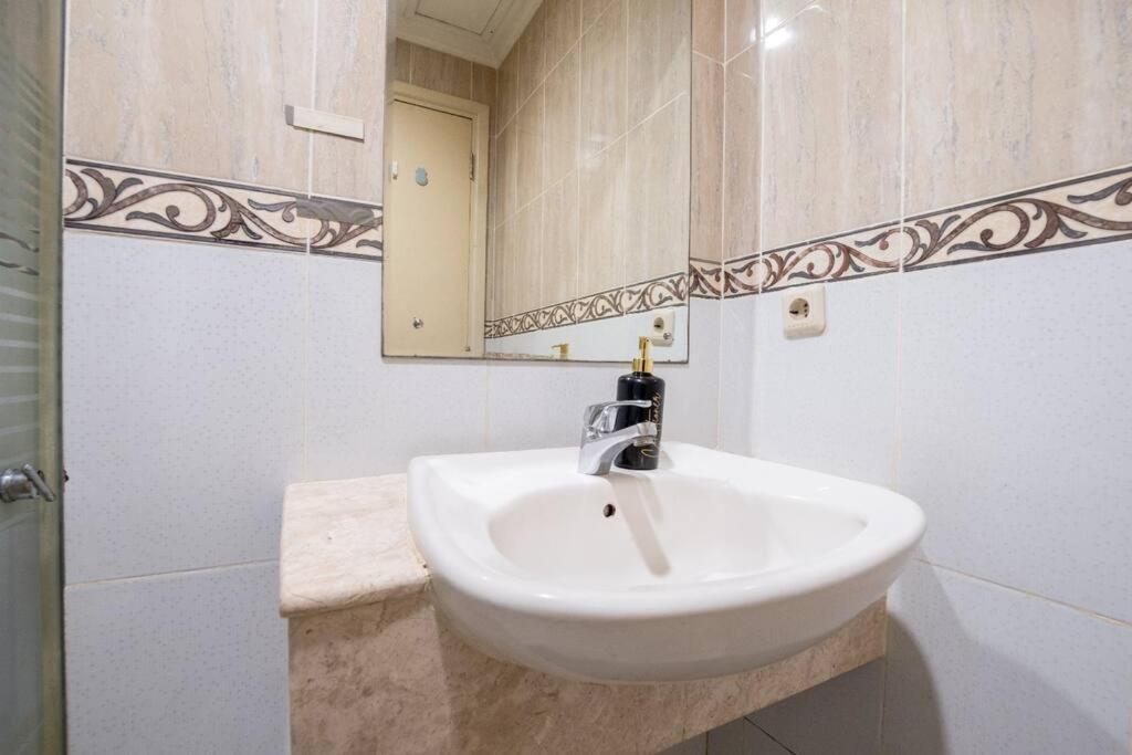 The Boulevard 1br Apartment