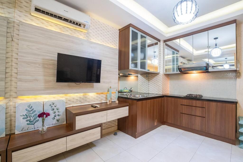 The Boulevard 1br * Jakarta