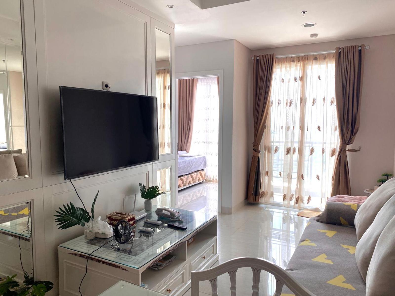 Apartment 2 Bedroom Grand Madison Near Park