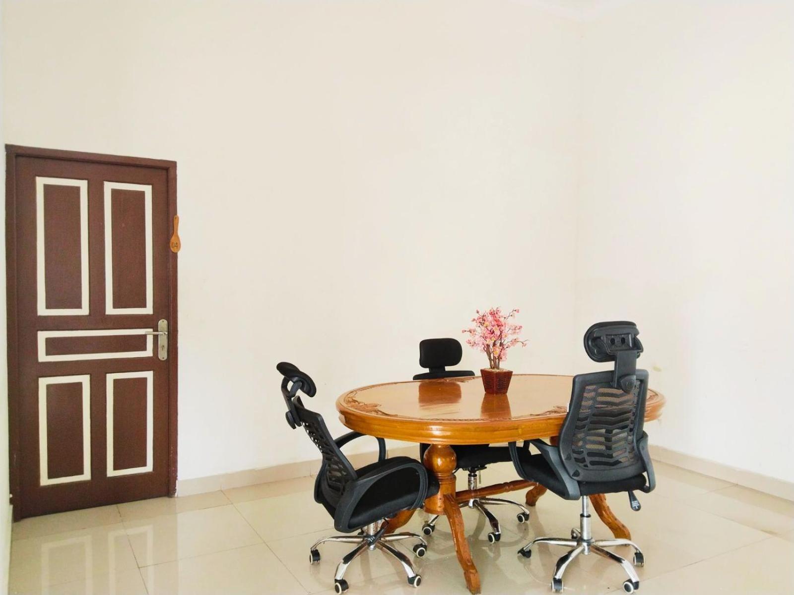 Roemah Djatinegara Hotel Jakarta