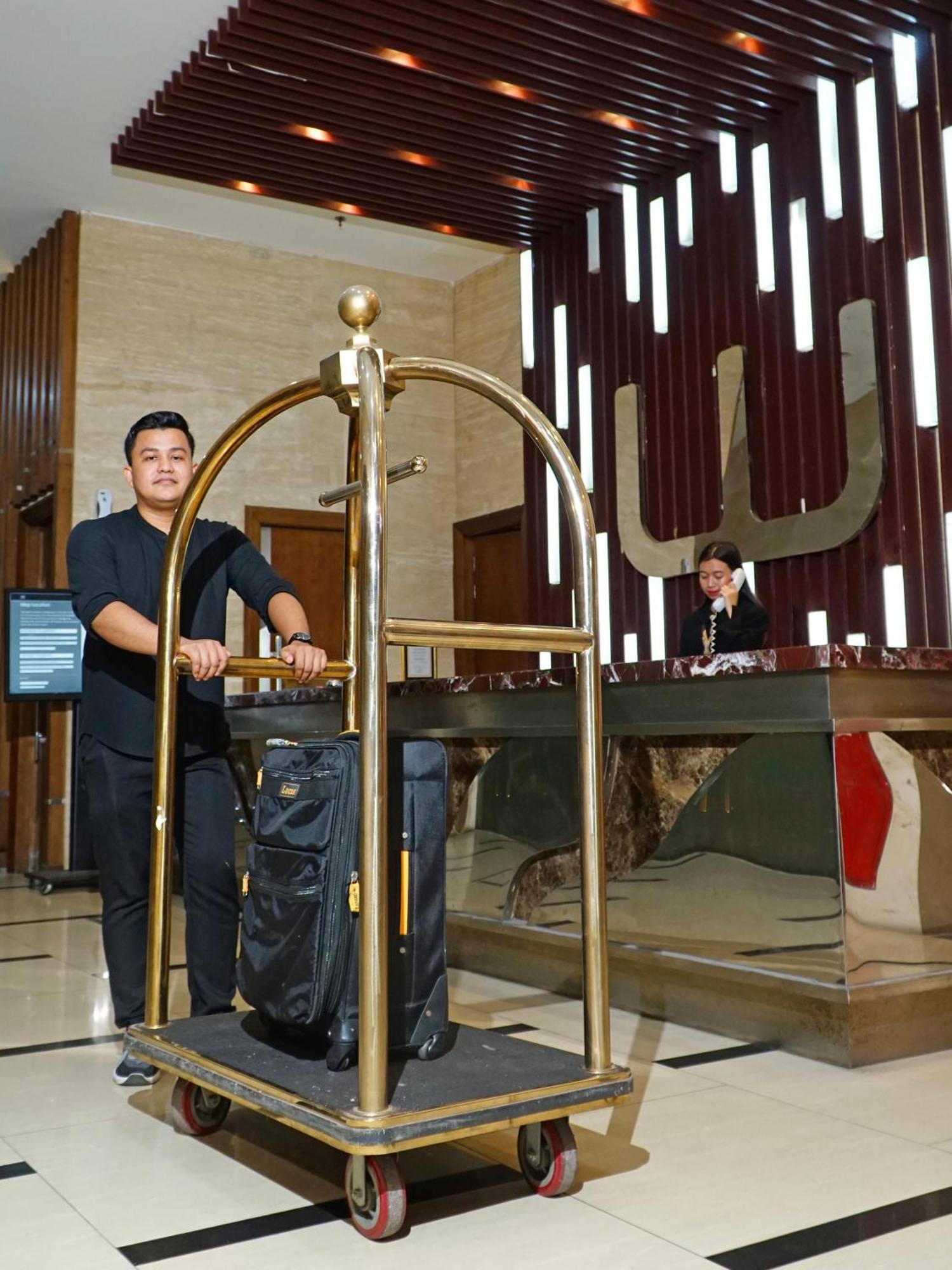 World - Bandengan Jakarta