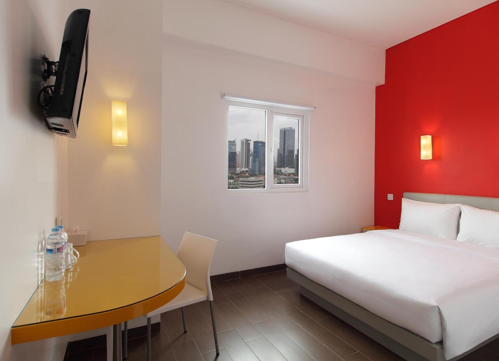 Hotel Amaris Tendean 2*