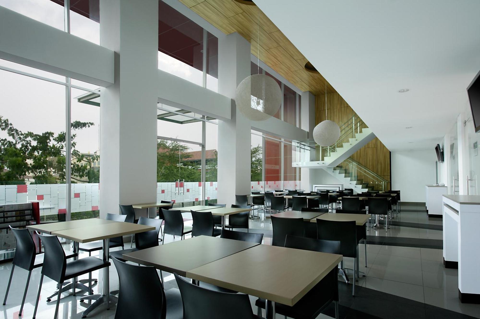 Hotel Amaris Tendean