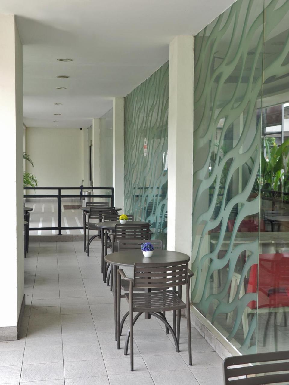 Hotel D'primahotel Itc Mangga Dua Jakarta