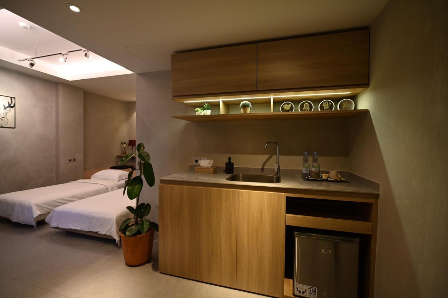 Nostoi Jakarta