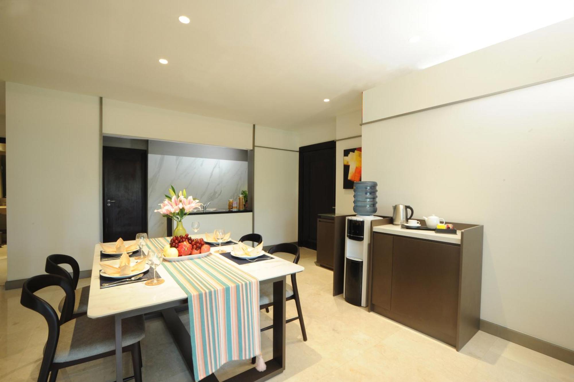 Somerset Berlian Jakarta
