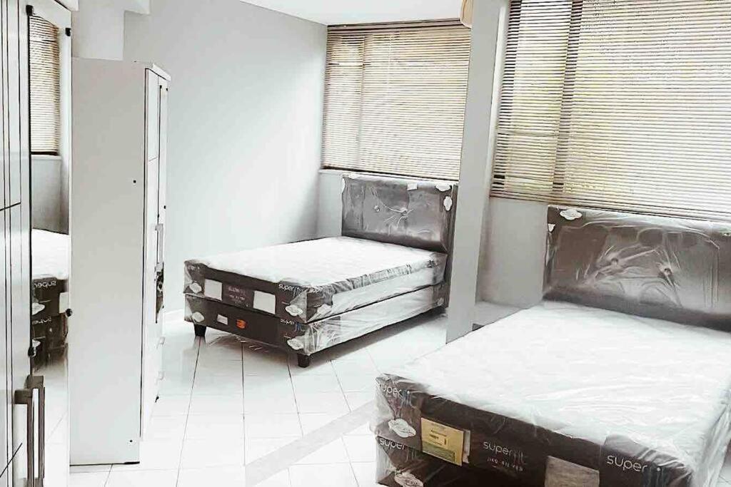 Apartment Wonderful Escape South Jakarta