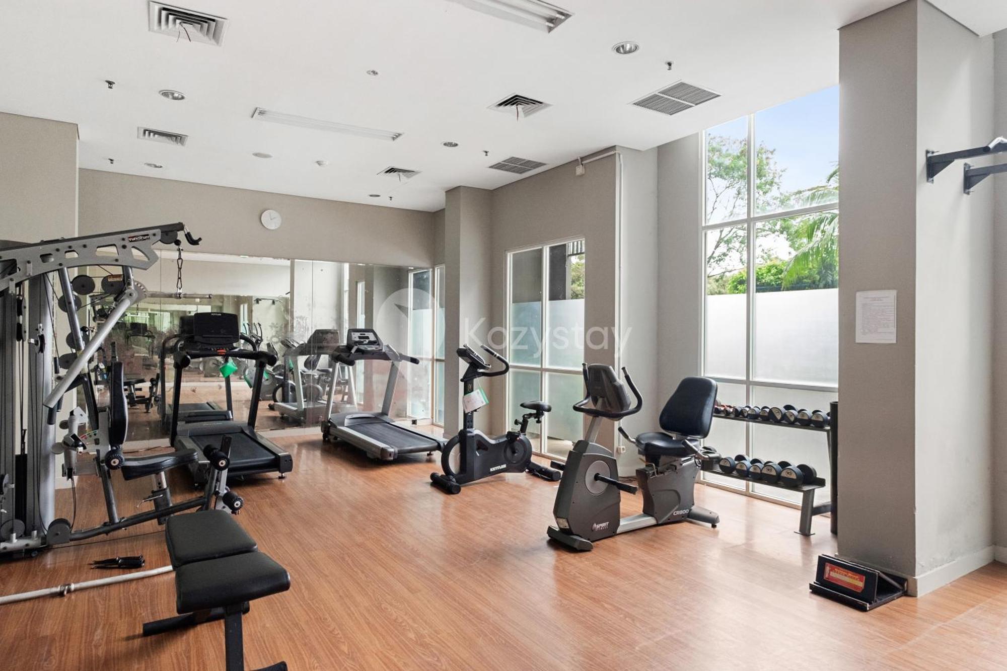 Finis By Kozystay - Grogol Apartment *