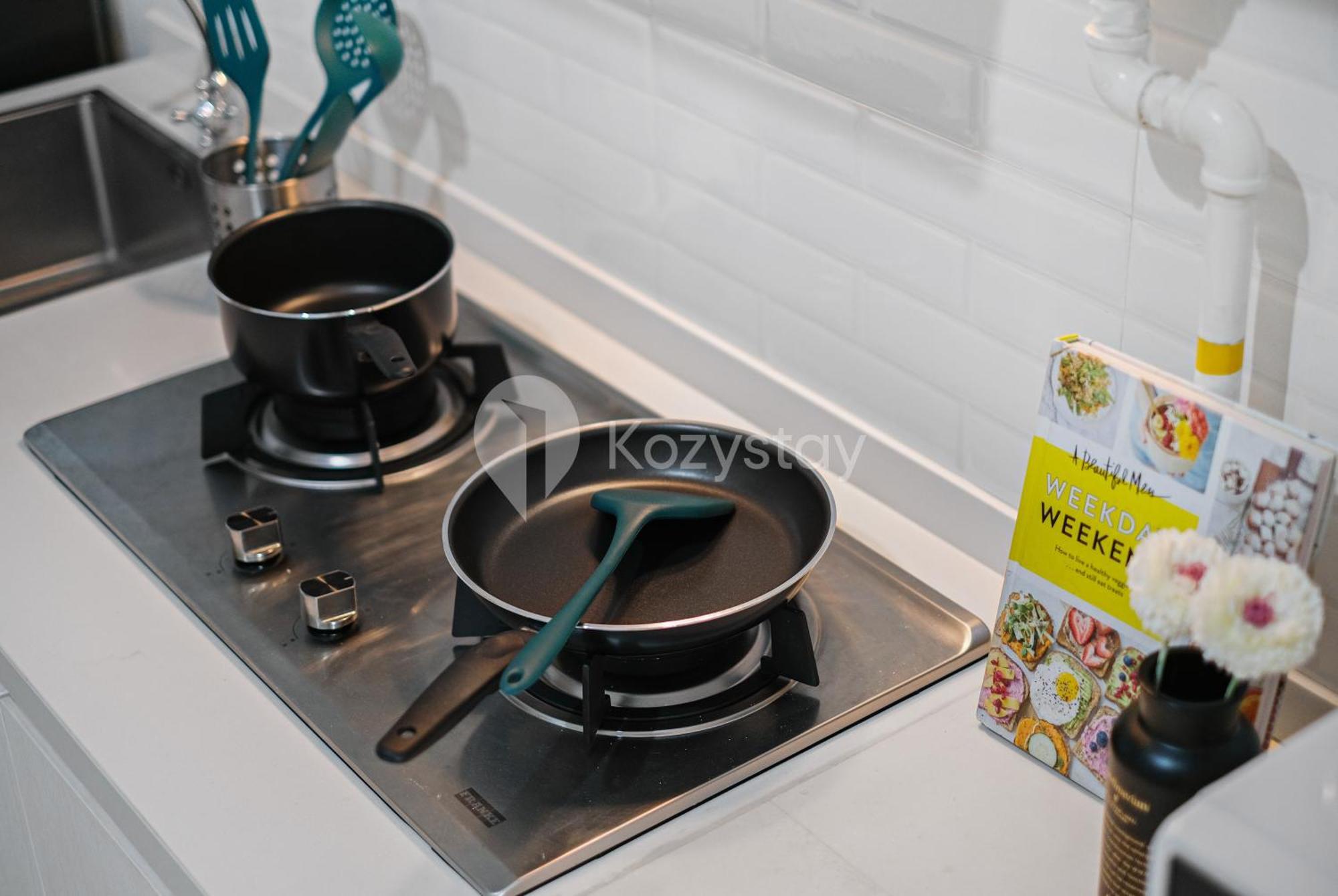 Apartment Candor By Kozystay - Tebet Jakarta