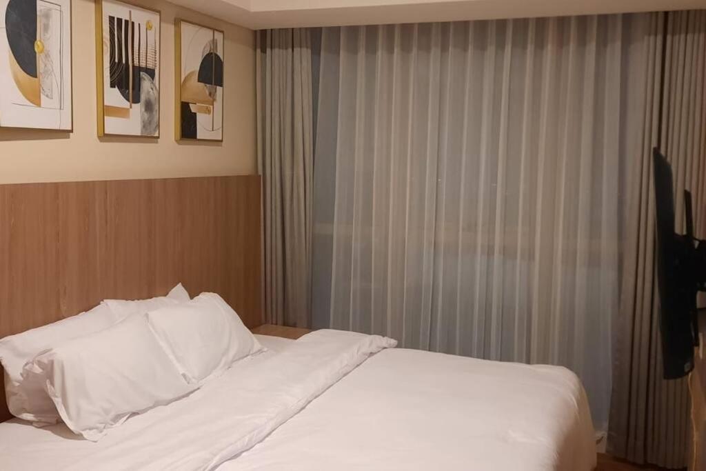 Sewa Gold Coast , 1br, Wifi, Twin Size Or 200x200, Spain Apartment *