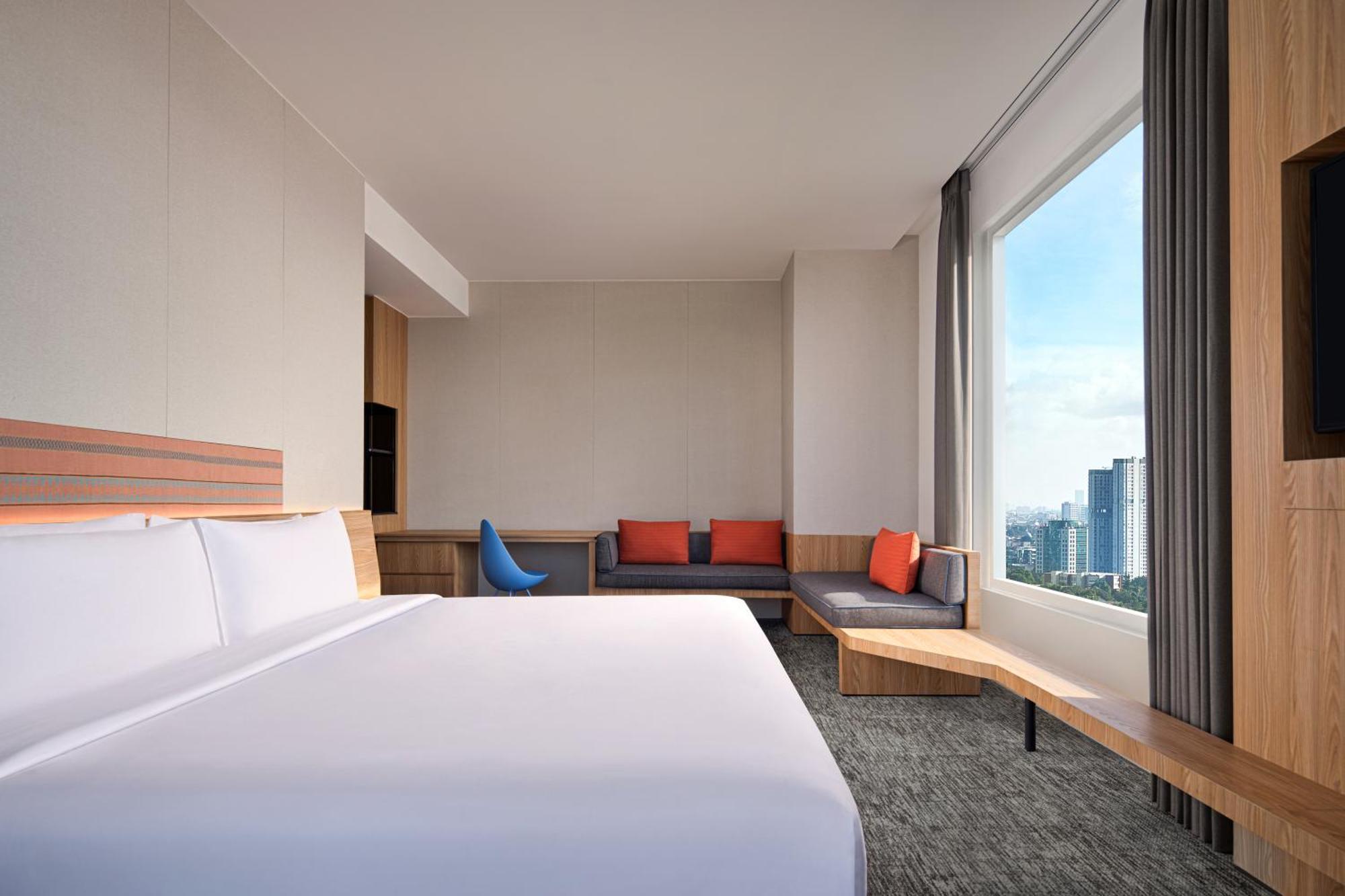 Aloft South 4* Jakarta