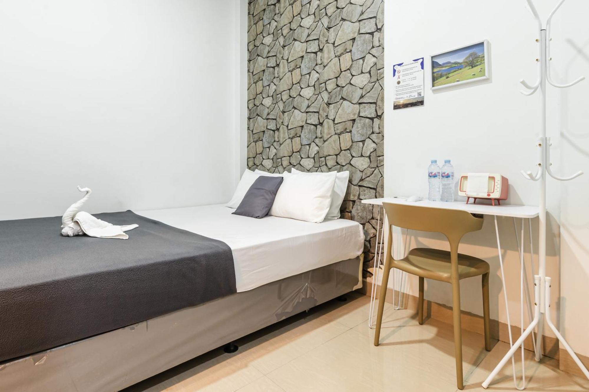 Monggo Mampir Tanjung Duren By Reccoma Hotel Jakarta
