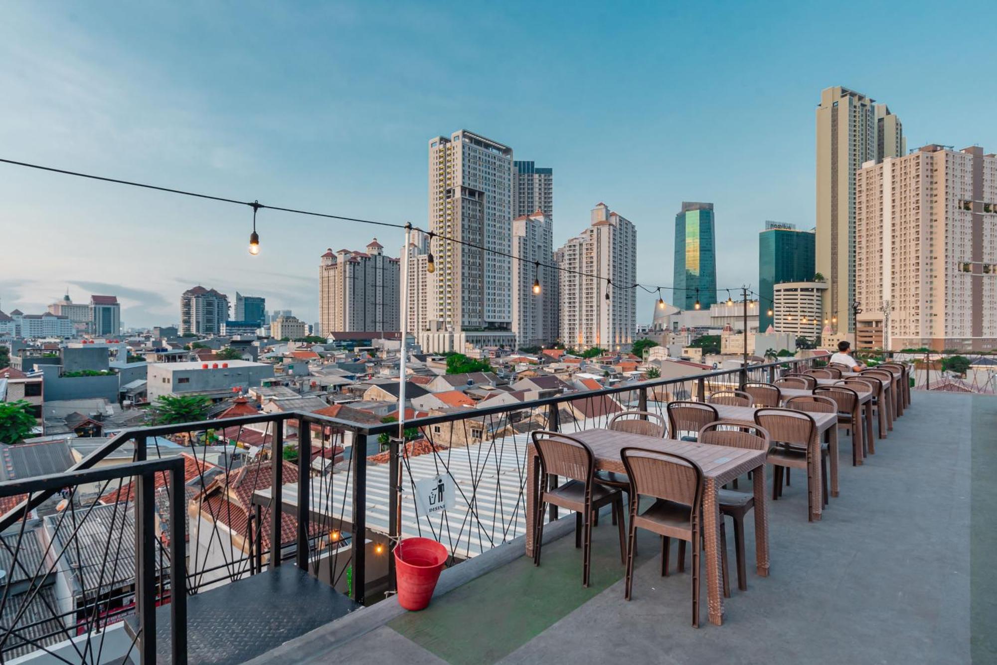 Monggo Mampir Tanjung Duren By Reccoma Jakarta