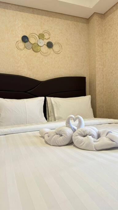 Goldcoast Europe Sofabed Wifi Netflix Apartemen *