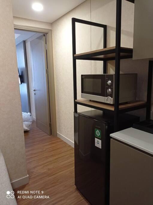 Goldcoast Europe Sofabed Wifi Netflix Apartemen Jakarta