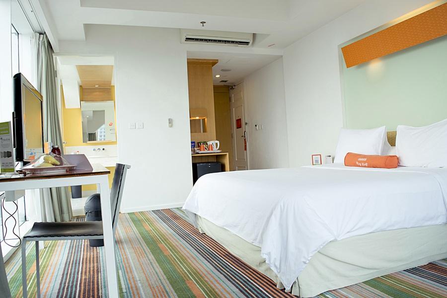 Harris Fx Sudirman 4*