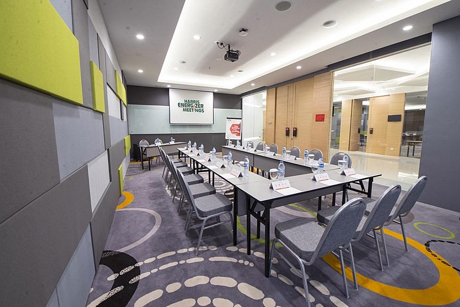 Harris Fx Sudirman Hotel 4*