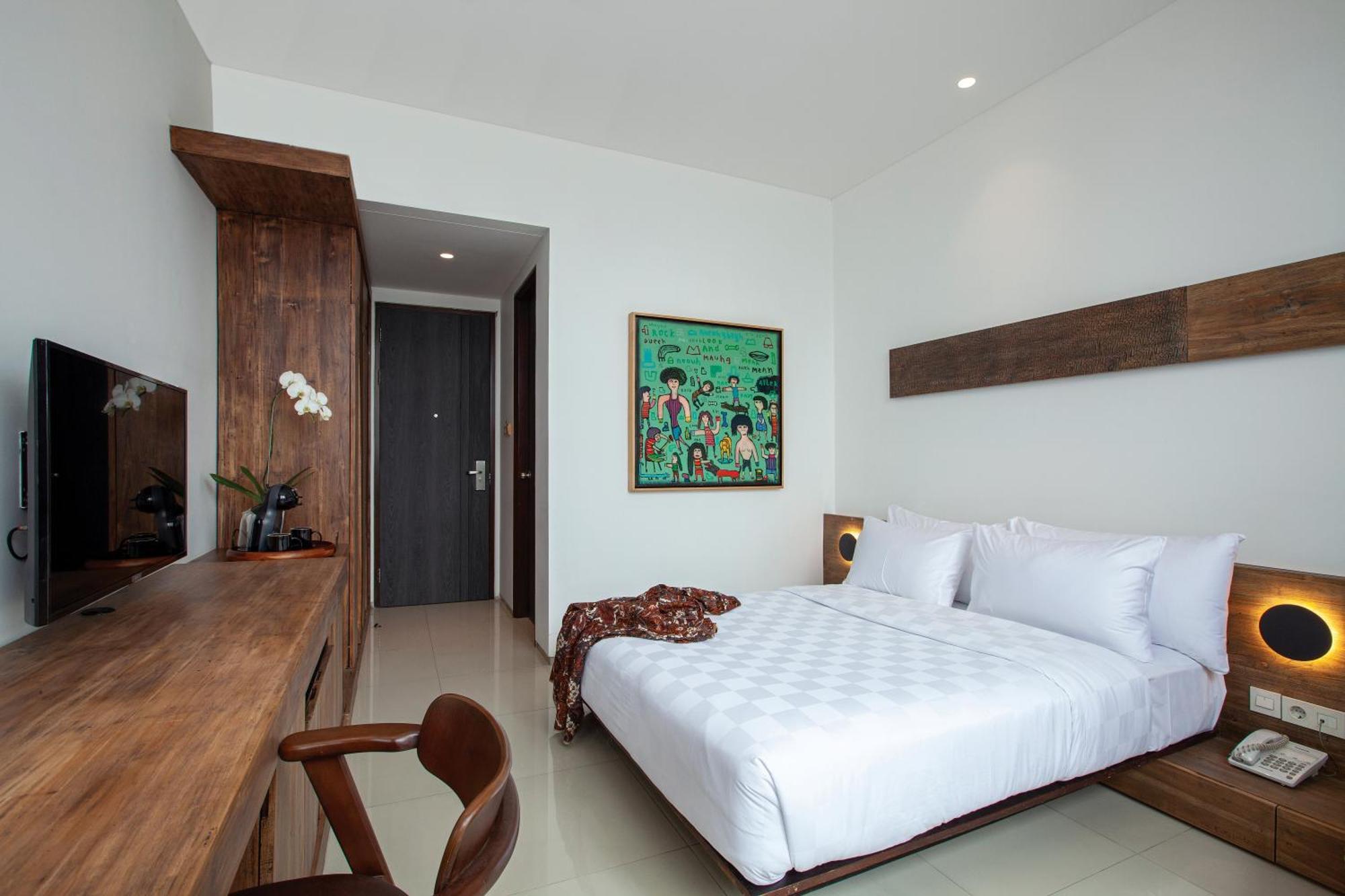 Miers Kuningan, Artotel Curated 3*