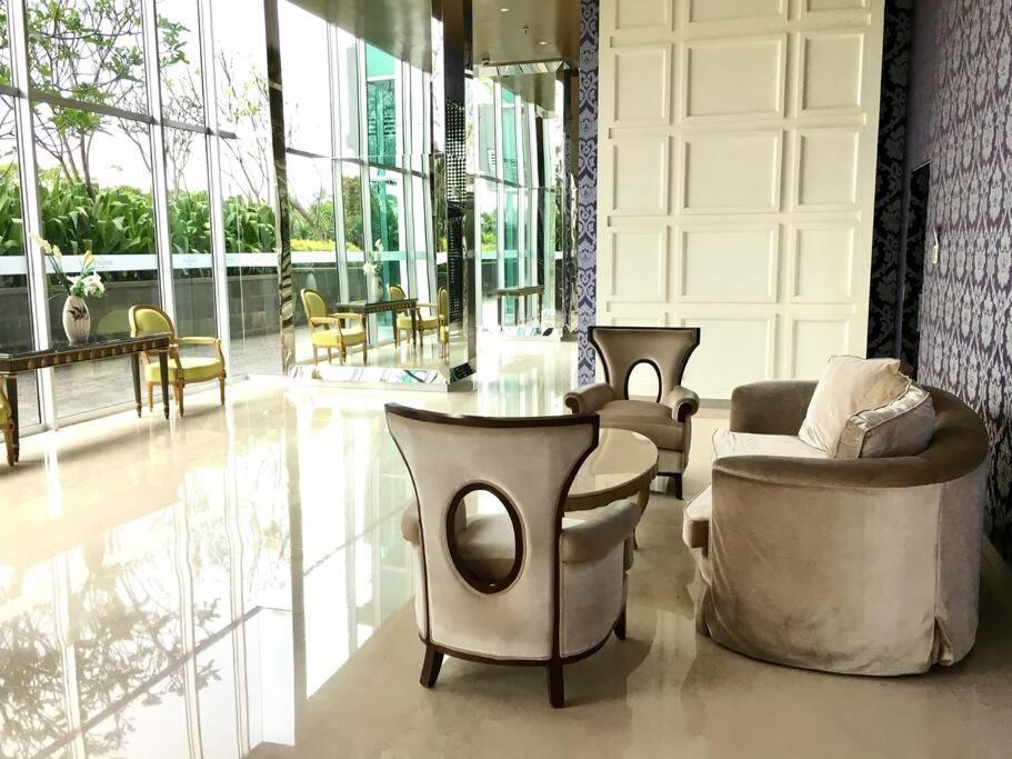 Kemang Stylish 2br Restaurants Prvt Lift Mall Acc Apartment *
