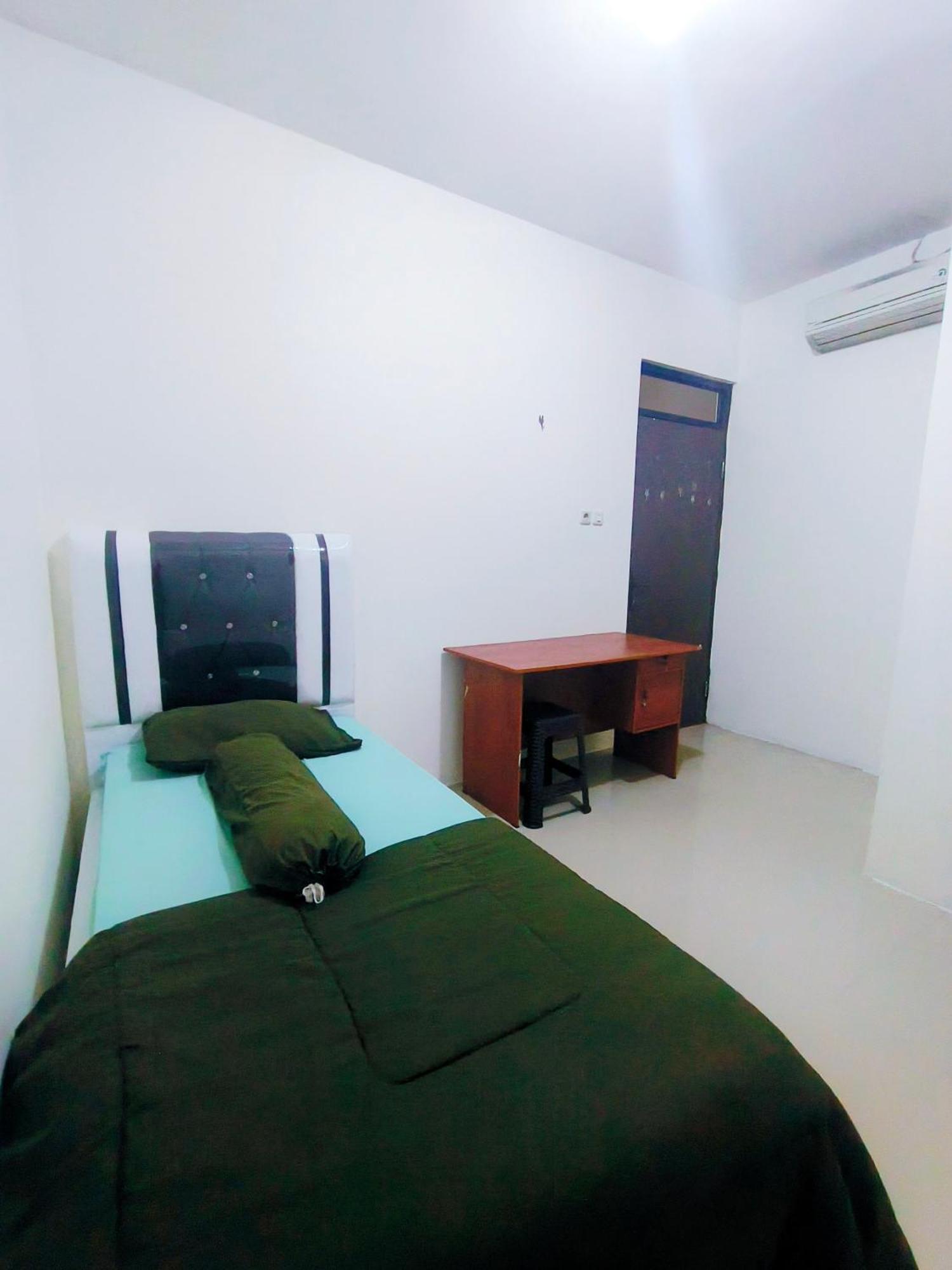 Kost Griya Marina By Ecommerceloka Gasthuis Jakarta