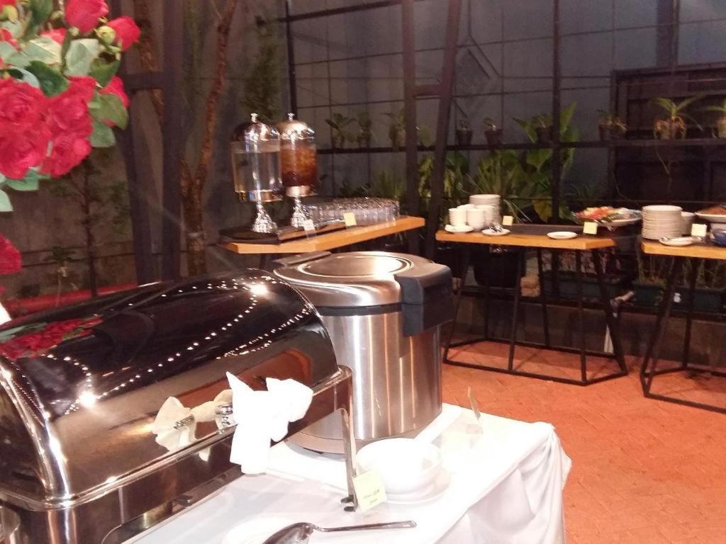 Hotel Couleur Cengkareng Jakarta