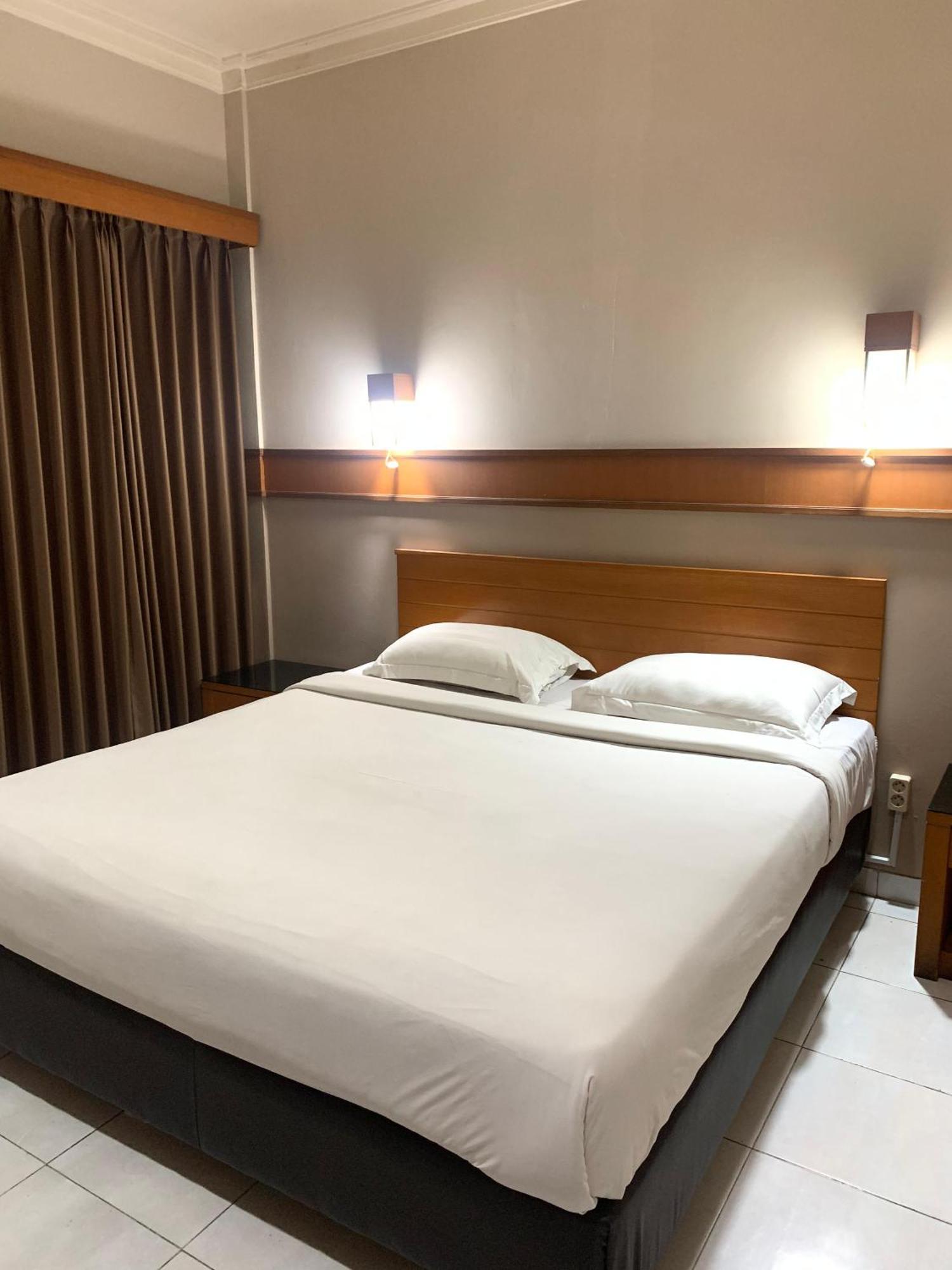 Caravan Tanah Abang Hotel 2*