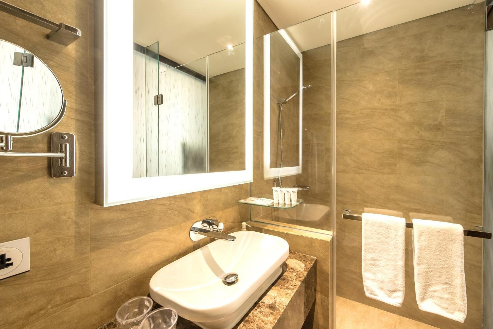 Hotel Ashley Wahid Hasyim Jakarta