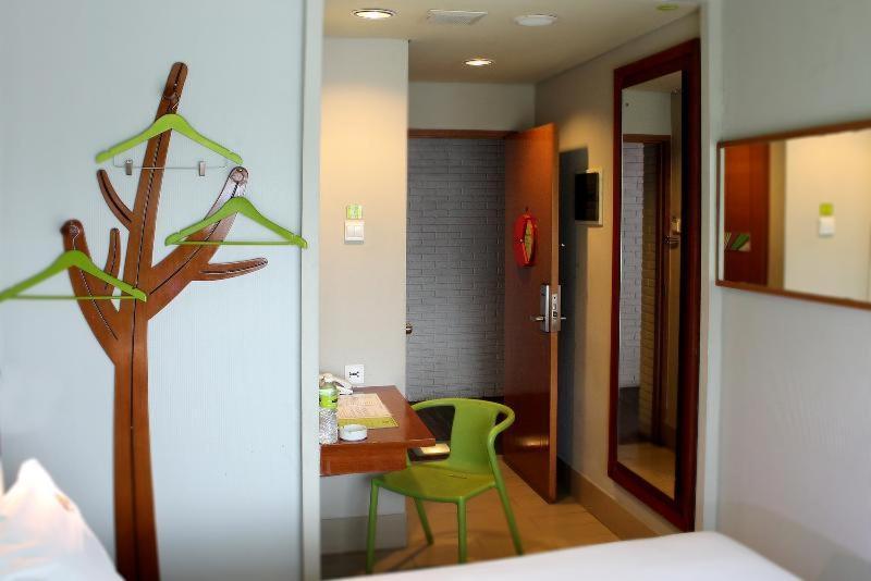 Maxonehotels.com At Sabang