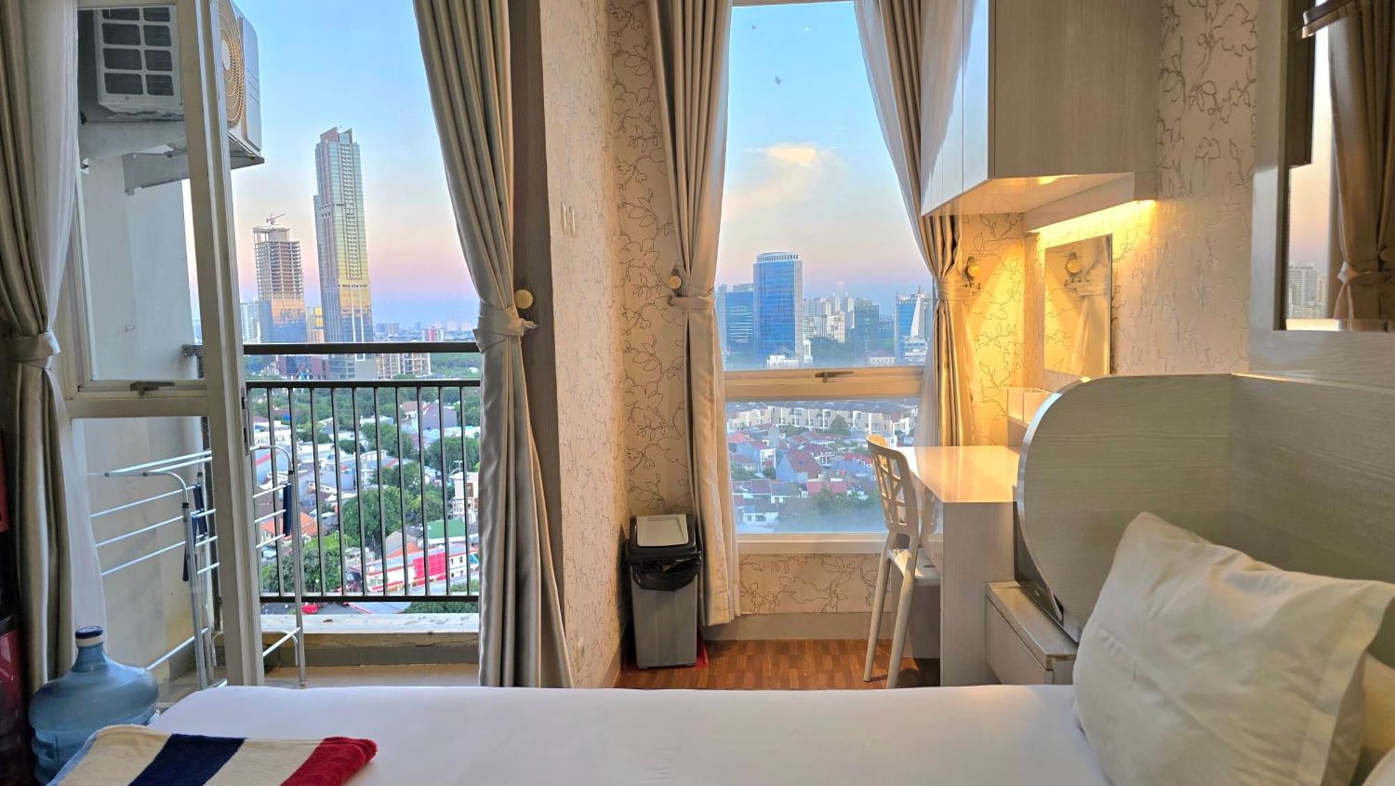 Jiexpo Kemayoran Sunrise View -min 3 Nights- Apartment Jakarta