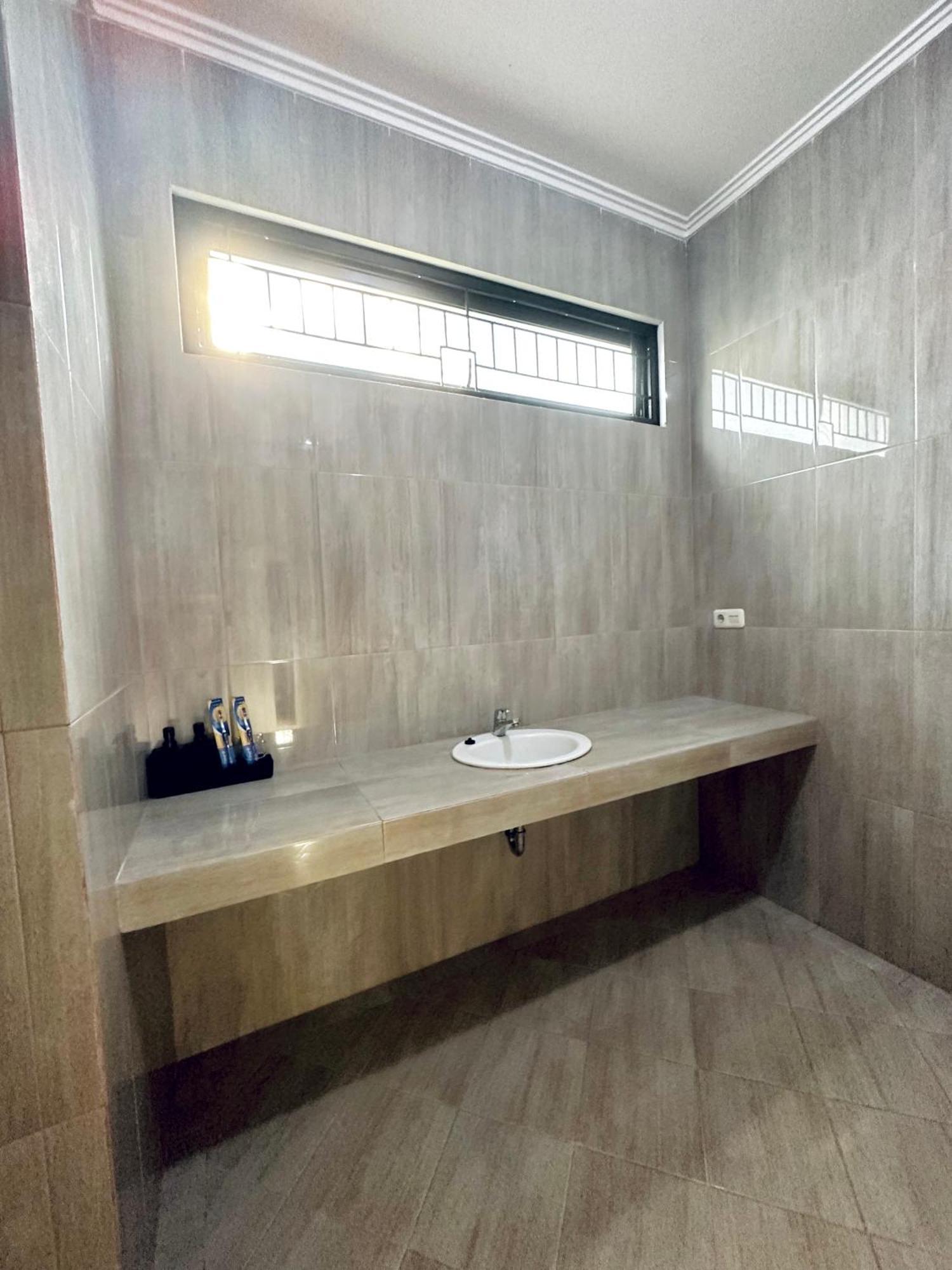 4-bedroom In South Nuansa Swadarma By Le Ciel Hospitality * Jakarta