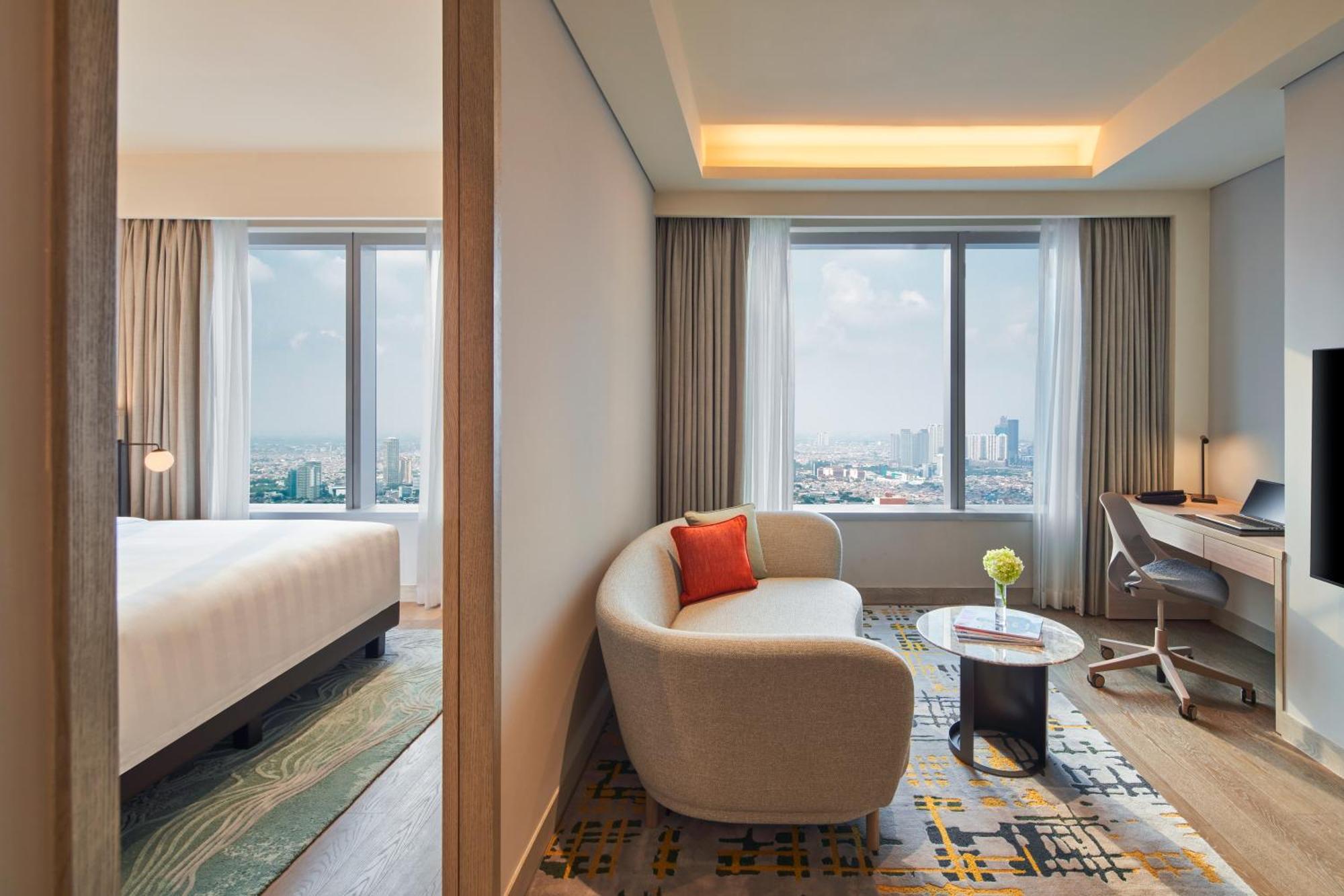 Hotel Parkroyal Serviced 5*