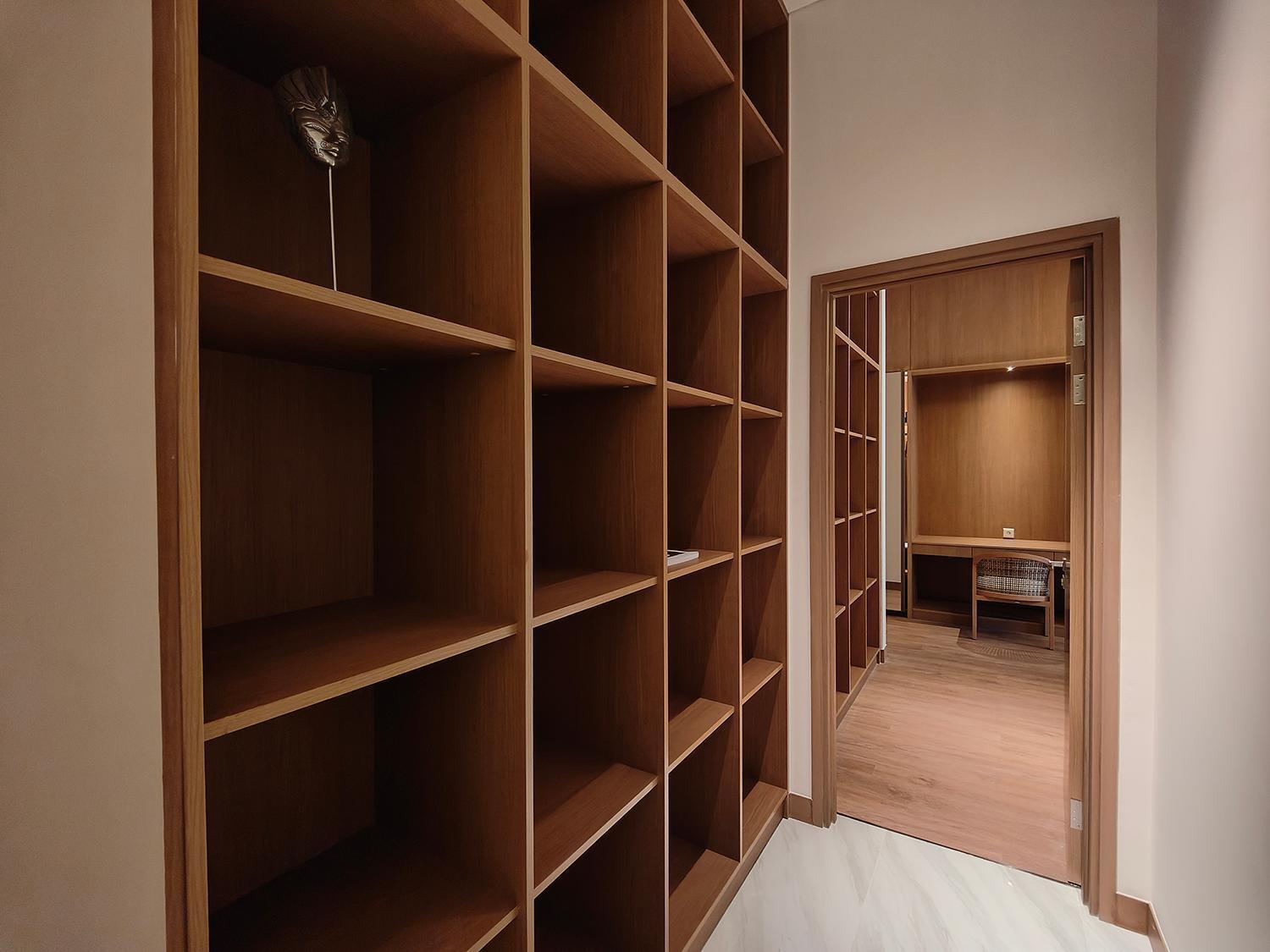 Khách sạn hẻo lánh Ra Simatupang 5*