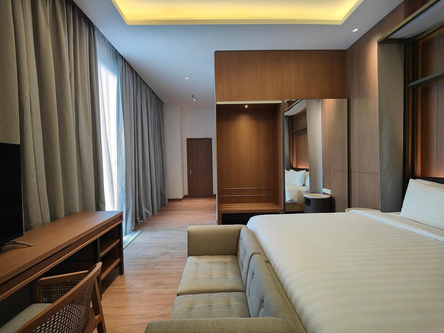 Ra Simatupang 5* Jakarta